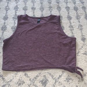 crop workout top